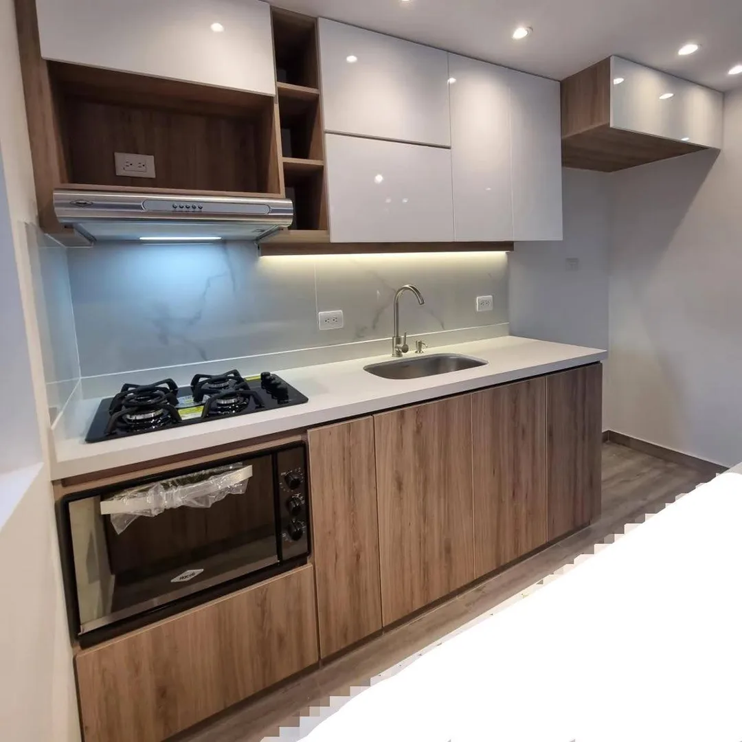 Cocina integral moderna - Constructora GH